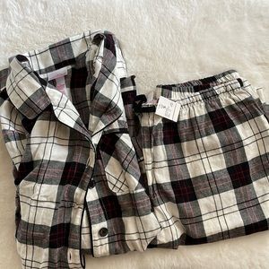 women’s pajamas